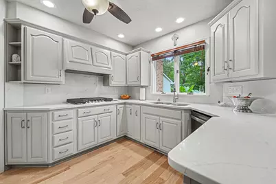 185 Amhurst Place, Valparaiso, IN 46385 - Photo 16