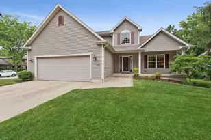 209 Sunflower Dr, Valparaiso, IN 46383 - Photo 1