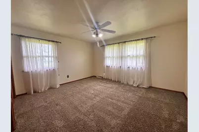 570 E Amsler Road, Rensselaer, IN 47978 - Photo 8
