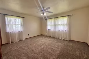 570 E Amsler Rd, Rensselaer, IN 47978 - Photo 8