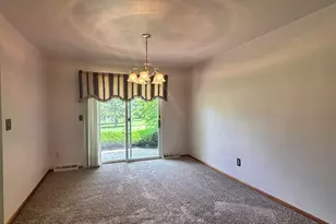 570 E Amsler Rd, Rensselaer, IN 47978 - Photo 4