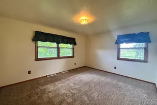 570 E Amsler Rd, Rensselaer, IN 47978 - Photo 12
