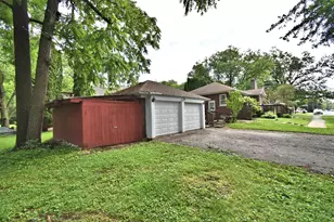 200 N Kelly St, Hobart, IN 46342 - Photo 24