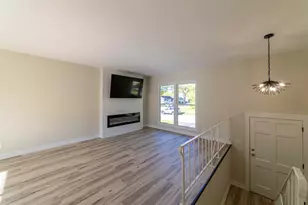 367 Chestnut St, Michigan City, IN 46360 - Photo 4
