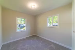 367 Chestnut St, Michigan City, IN 46360 - Photo 22