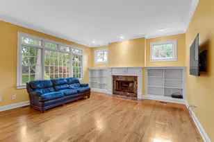 2506 Ashbourne Ct, Valparaiso, IN 46385 - Photo 12