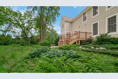 2506 Ashbourne Court, Valparaiso, IN 46385 - Photo 4