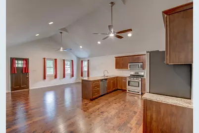 902 Institute Street, Valparaiso, IN 46383 - Photo 10