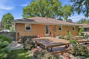 613 E Ash Pl, Griffith, IN 46319 - Photo 12