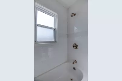1450 W 35th Avenue, Gary, IN 46408 - Photo 12
