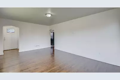 1450 W 35th Avenue, Gary, IN 46408 - Photo 6