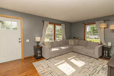 211 Woodland Drive, Lowell, IN 46356 - Photo 4