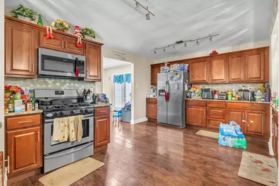 605 E 53rd Avenue, Merrillville, IN 46410 - Photo 6
