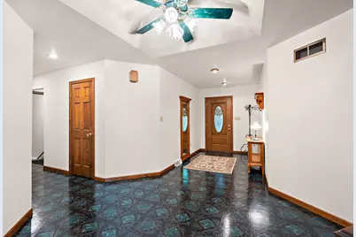 130 Woodland Hickory Court, Valparaiso, IN 46385 - Photo 2