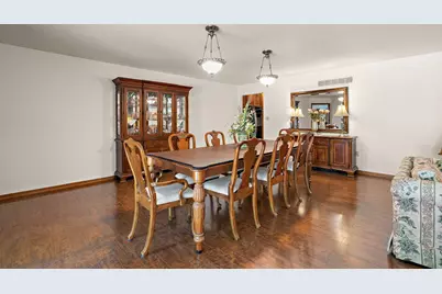 130 Woodland Hickory Court, Valparaiso, IN 46385 - Photo 6