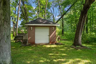130 Woodland Hickory Ct, Valparaiso, IN 46385 - Photo 32