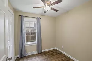 611 W North St, Crown Point, IN 46307 - Photo 10