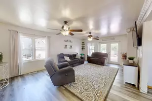 626 E 77th Ave, Schererville, IN 46375 - Photo 8