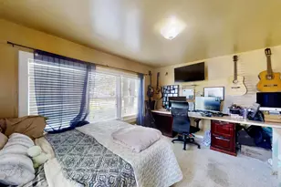 626 E 77th Ave, Schererville, IN 46375 - Photo 14