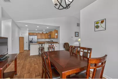 6888 Meadow View Lane, Merrillville, IN 46410 - Photo 12