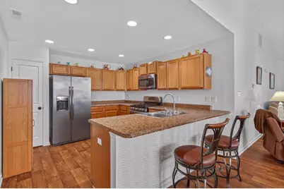 6888 Meadow View Lane, Merrillville, IN 46410 - Photo 8