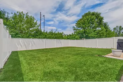 6888 Meadow View Lane, Merrillville, IN 46410 - Photo 24