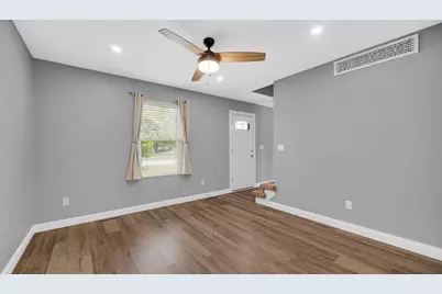 236 Kimrich Circle N, Valparaiso, IN 46385 - Photo 10