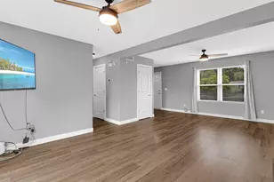 236 Kimrich Cir N, Valparaiso, IN 46385 - Photo 6