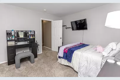 1902 Burgundy Street, Schererville, IN 46375 - Photo 24
