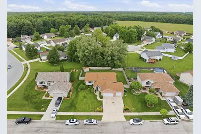 3020 Diamond Drive, Hobart, IN 46342 - Photo 32
