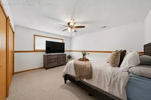 3020 Diamond Dr, Hobart, IN 46342 - Photo 20