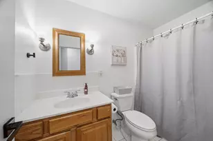 3020 Diamond Dr, Hobart, IN 46342 - Photo 16