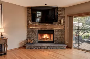 817 Robin Ct, Dyer, IN 46311 - Photo 10