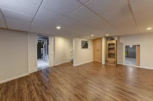 817 Robin Ct, Dyer, IN 46311 - Photo 38