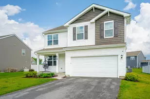 615 Ensign Pl, Hebron, IN 46341 - Photo 2
