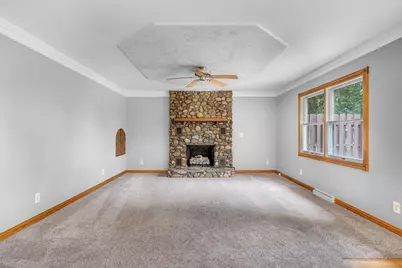 1809 W 900 N, Wheatfield, IN 46392 - Photo 12