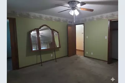 142 Curtis Drive, Valparaiso, IN 46383 - Photo 10