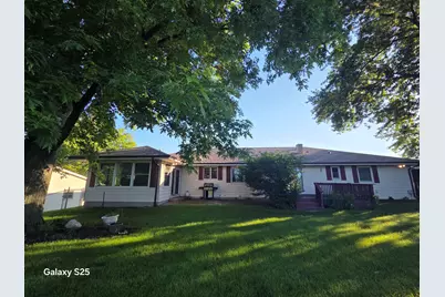 142 Curtis Drive, Valparaiso, IN 46383 - Photo 6