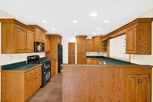 1570 Indian Boundary Rd, Chesterton, IN 46304 - Photo 12