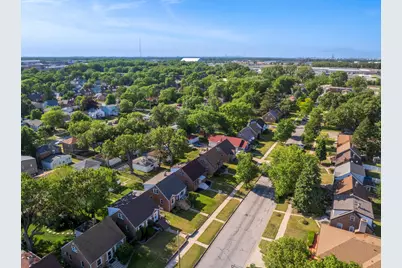 6828 Schneider Avenue, Hammond, IN 46323 - Photo 40