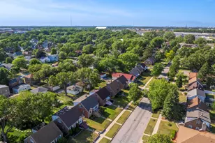 6828 Schneider Ave, Hammond, IN 46323 - Photo 40