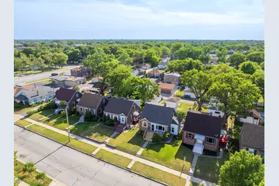 6828 Schneider Avenue, Hammond, IN 46323 - Photo 36