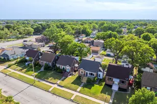 6828 Schneider Ave, Hammond, IN 46323 - Photo 36