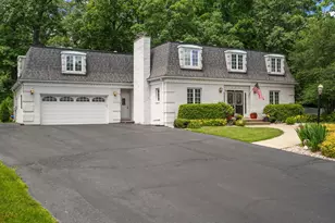 12512 Van Buren St, Crown Point, IN 46307 - Photo 2