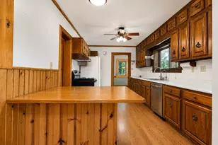 564 W US Hwy 30, Valparaiso, IN 46385 - Photo 14