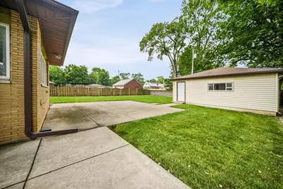 8028 Hohman Avenue, Munster, IN 46321 - Photo 24