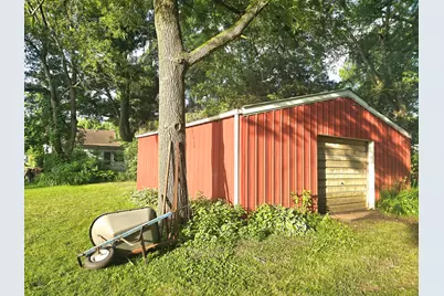 603 E Sigler Street, Hebron, IN 46341 - Photo 2