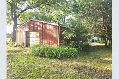 603 E Sigler Street, Hebron, IN 46341 - Photo 22