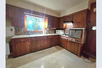 603 E Sigler Street, Hebron, IN 46341 - Photo 6