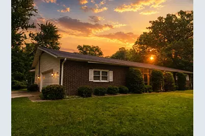1850 W 53rd Avenue, Merrillville, IN 46410 - Photo 2